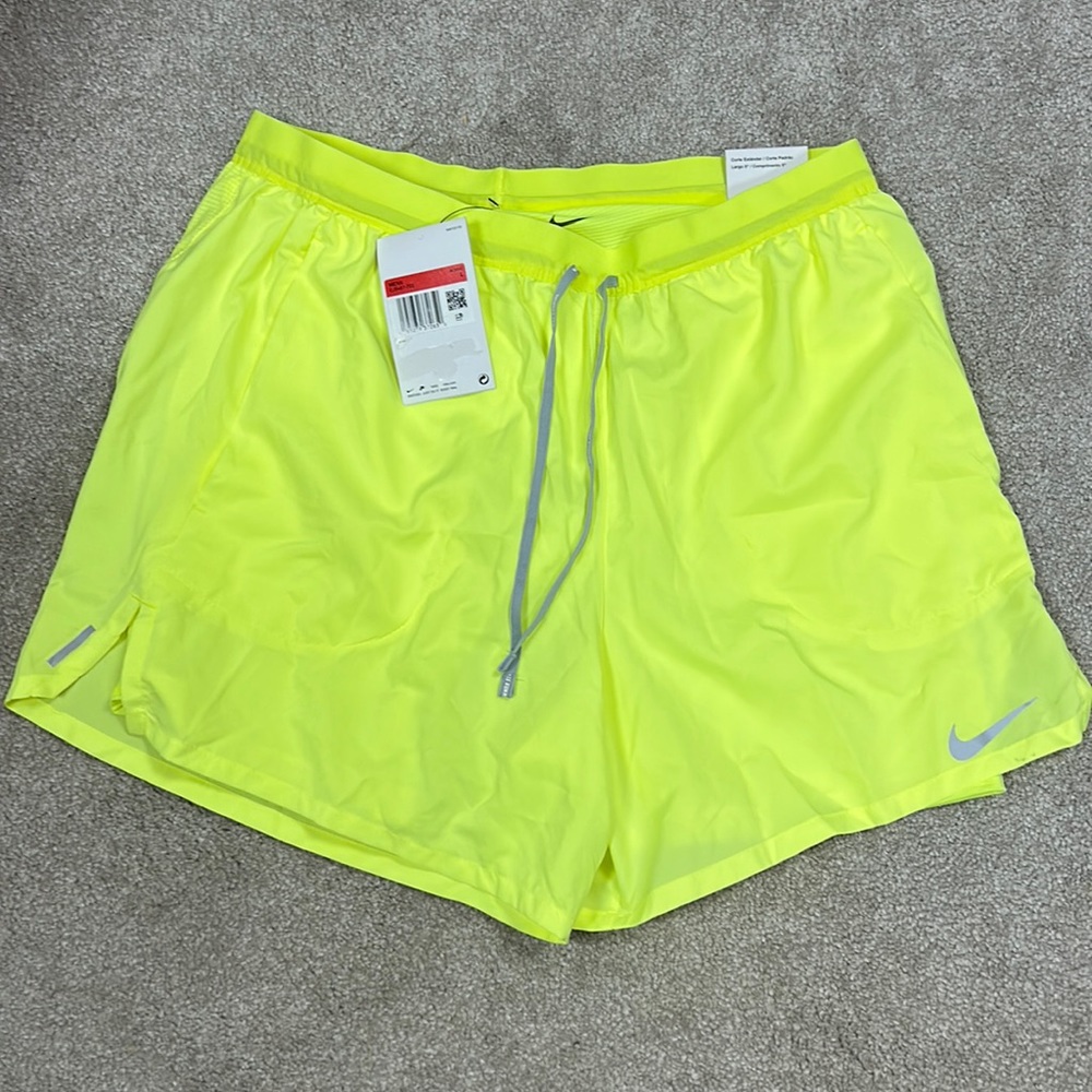 Nike Mens Flex Stride 2 in 1 Running 5” Shorts Volt Size Large L